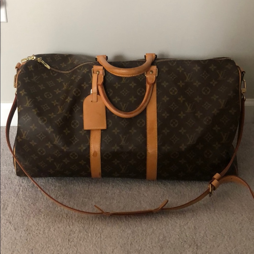 AUTHENTIC Louis Vuitton Keepall Bandoulière 50